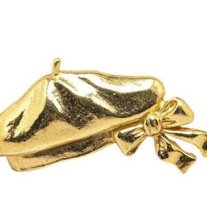 CHANEL Beret Hat Bow Ribbon Brooch Gold Tone Pin Auth D-228-7